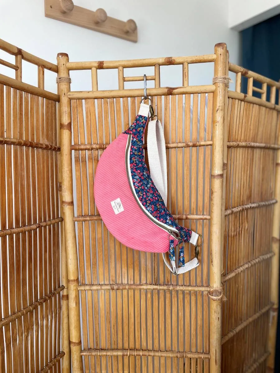 Banane velours corail et Liberty Wiltshire Navy Blue – Image 4