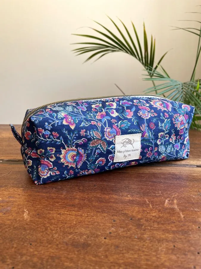 trousse Liberty fleuri marine