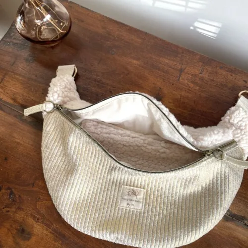 Sac banane velours doré et moumoute