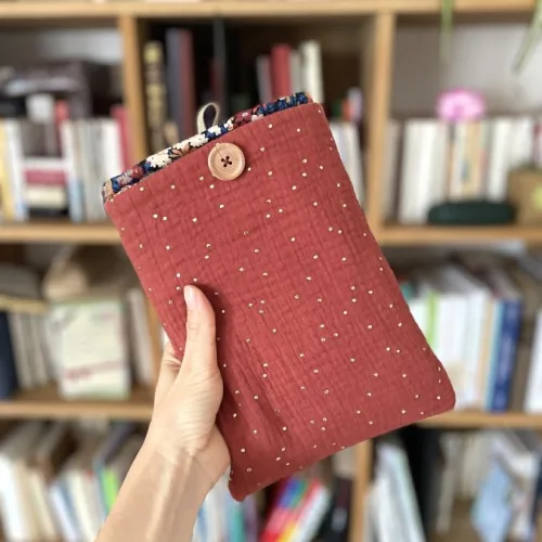 Pochette à livre double gaze tomette et Liberty