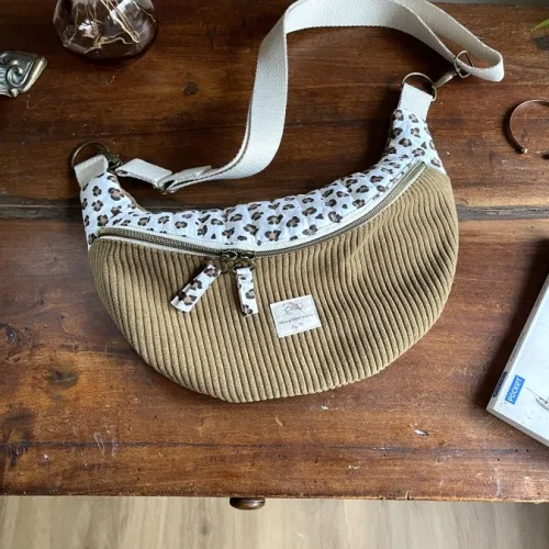 Sac banane velours et léopard