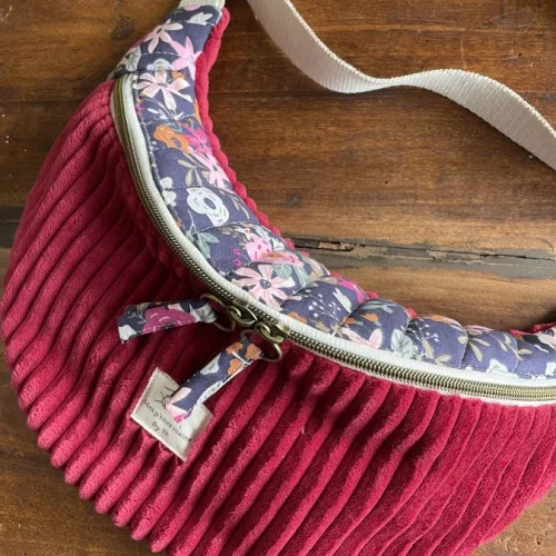 Sac banane velours lie de vin et Olga fleuri