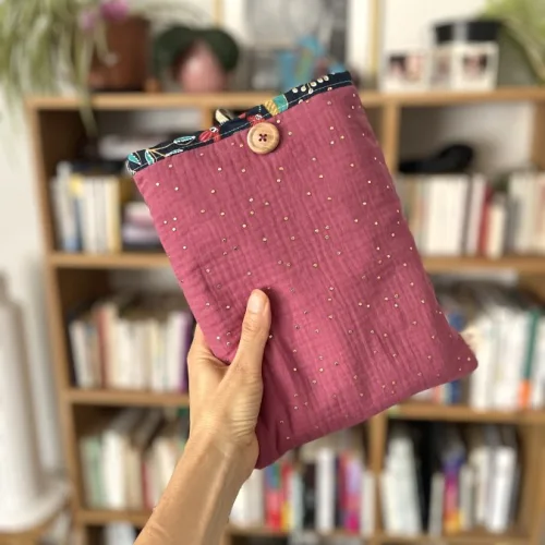 Pochette à livre double gaze rose