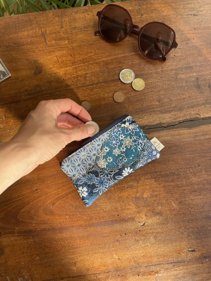 Porte-monnaie jacquard nuages bleus