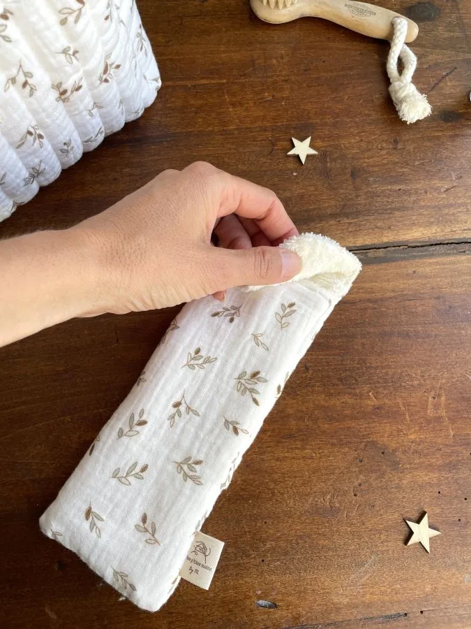 Pochette brosse à dents petites feuilles – Image 6